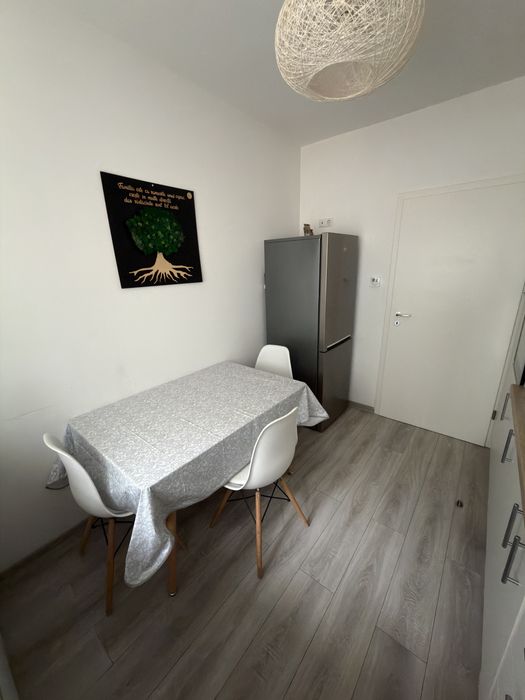 Garsonieră modernă 42 mp | Mobilată și utilată complet | Încălzire în pardoseală | Parcare proprie | Parter | Șelimbăr