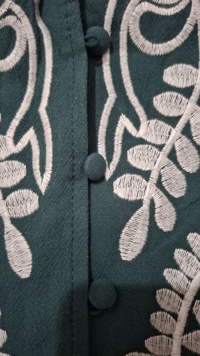 Нова дамска блуза-риза