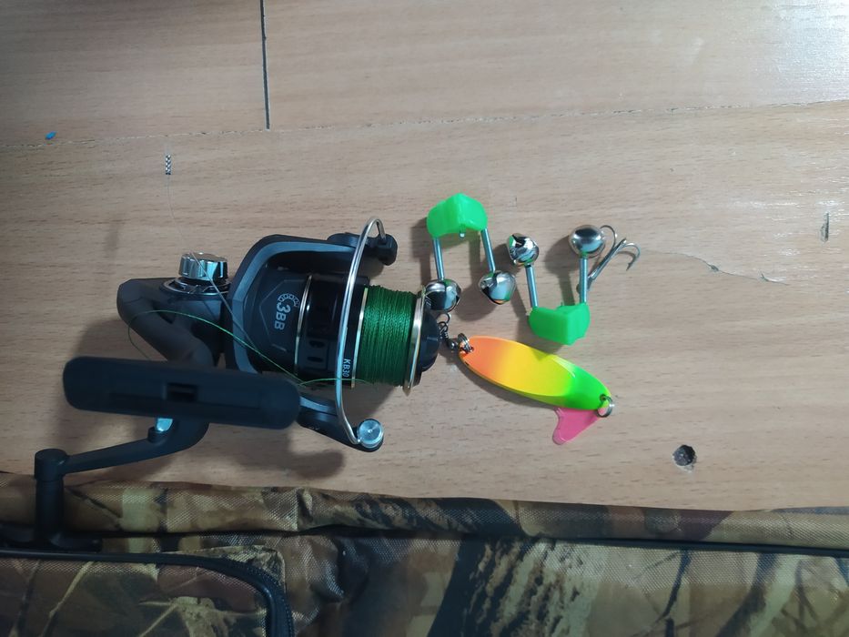 Продам спиннинг, рыбалка