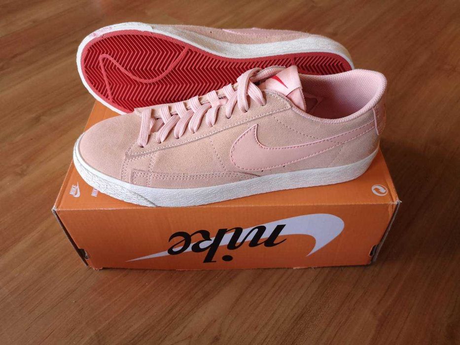 Дамски маратонки Nike Blazer Low