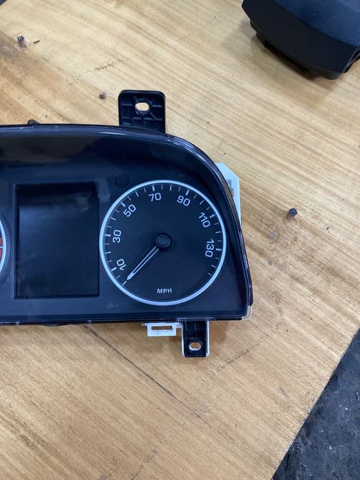 Range rover sport 2012година 3.0d 245кс километраж десен волан