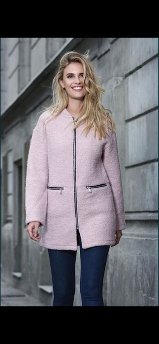 Дамско палто Bershka