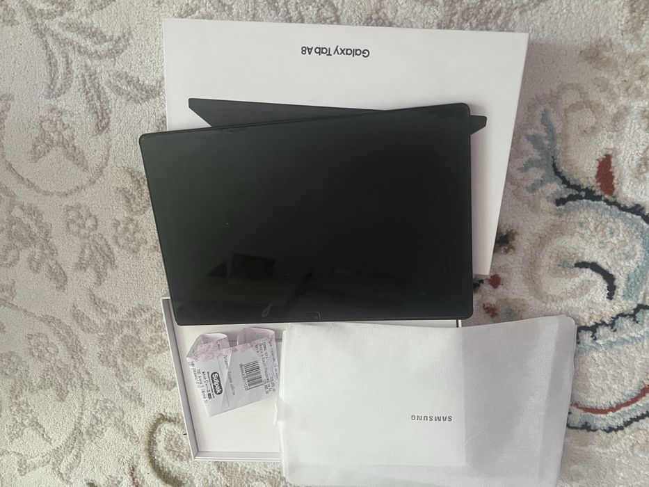 Планшет Samsung Galaxy Tab8