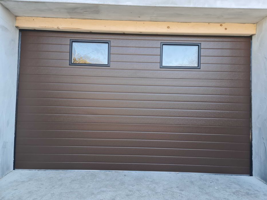 usi garaj automate vanju mare