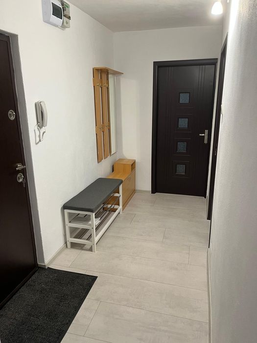 Închiriere apartament Sarari 2 camere decomandate cu centrala proprie