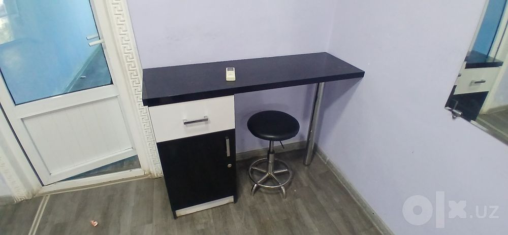 Salon uchun stollar sotiladi