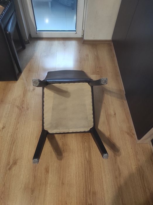 Кухненски столове