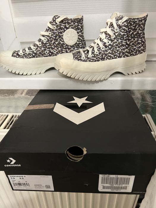 Tenesi Converse, model deosebit