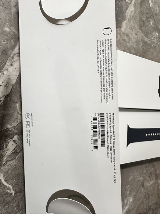 Продам apple watch se 2 44mm