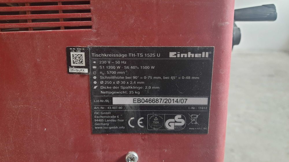 Fierastrau de masa circular Einhell TH-TS 1525 U