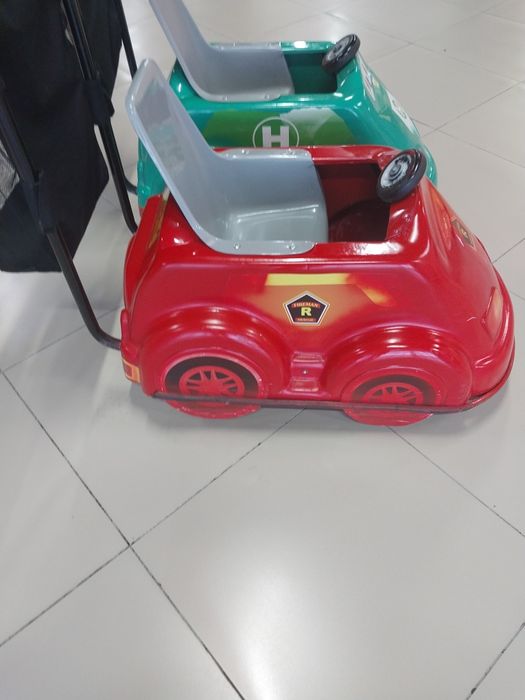 Продам машинки детские для ТРЦ