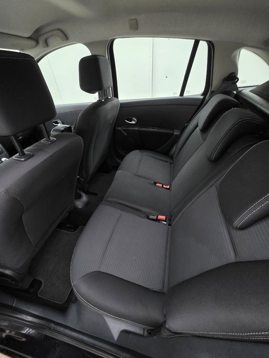 Renault Clio an 2012 1.5 dci Tom Tom Edition euro 5 import Germania