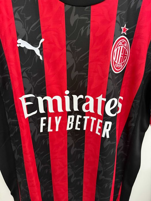 Tricou Milan sezonul nou serie A