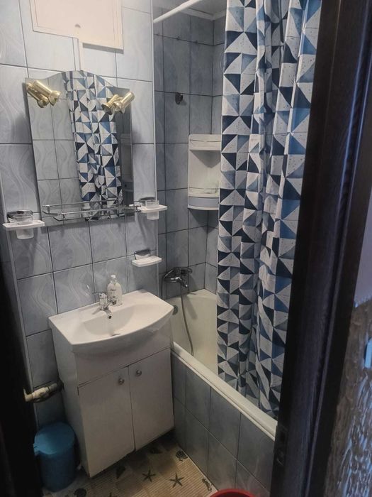 Ofer spre închiriere apartament 2 camere Lujerului Bucuresti