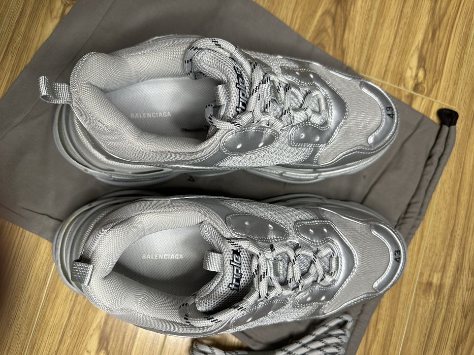Balenciaga triple s