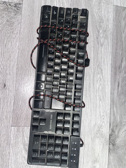 продам клавиатуру red square tesla