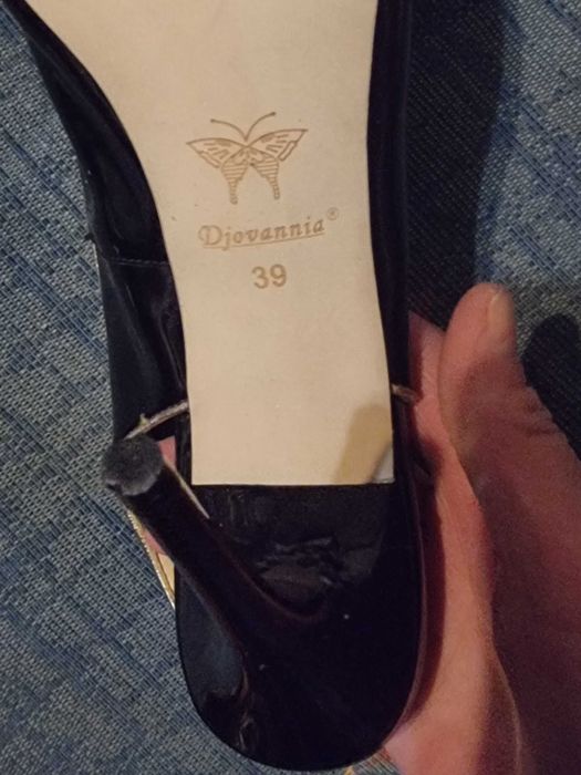 Туфли  лакированные кожа