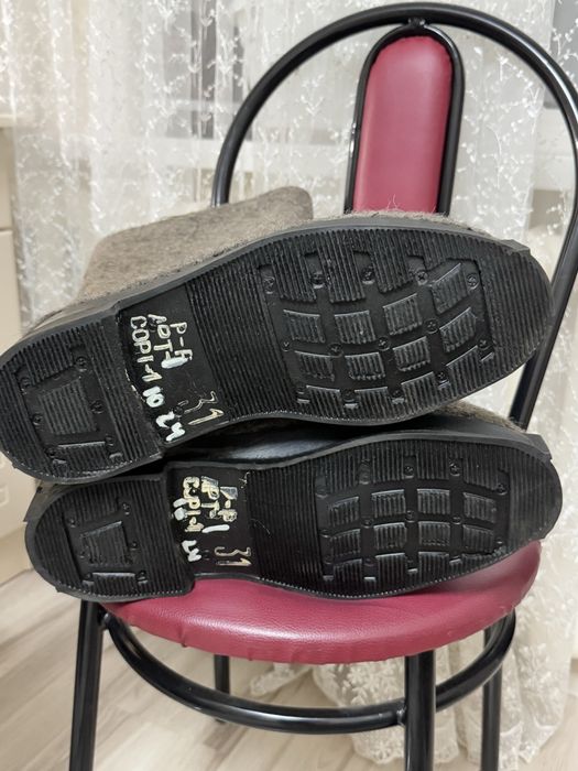 Продам валенки мужские