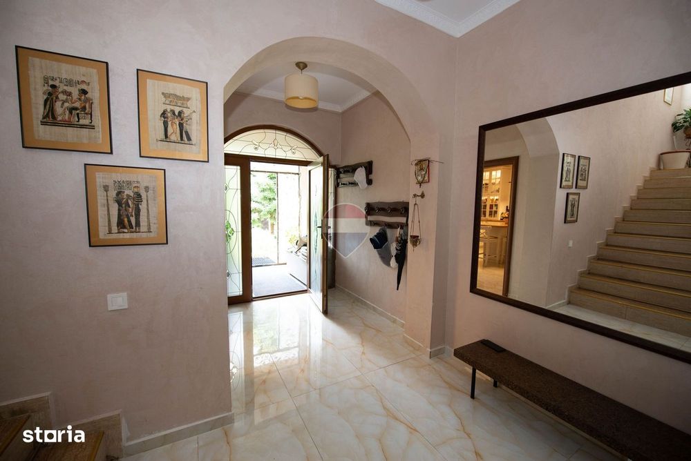 Apartament 3 camere, 2 bai de vânzare în zona Metrou Grivita, Sector 1