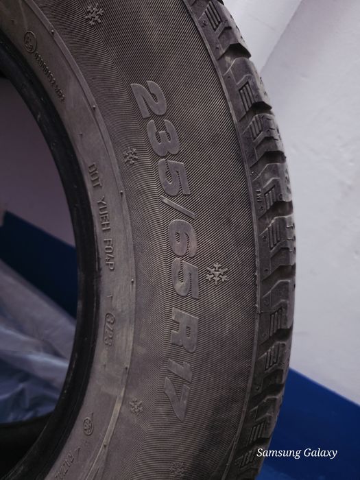 Зимний шипованный балон 235*65*R17