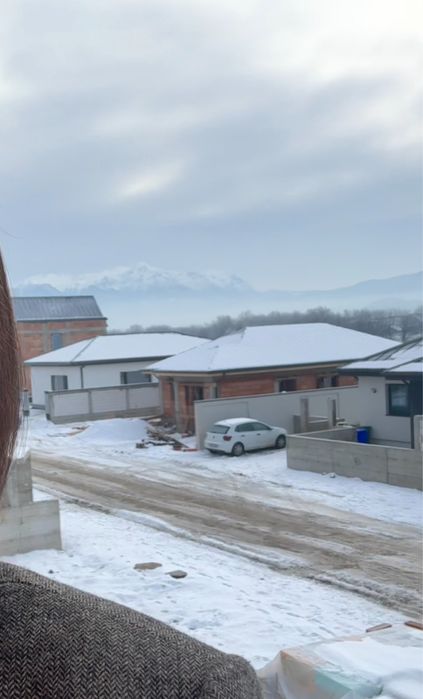 De vanzare casa cu 3 dormitiare, 15 min de Mun.Brasov, Romania