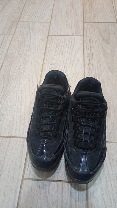 Продавам обувки Nike 95