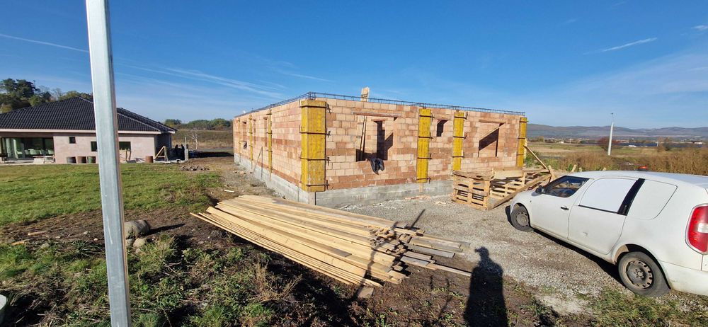 Casa 140 mp -Ideciu de jos- Reghin