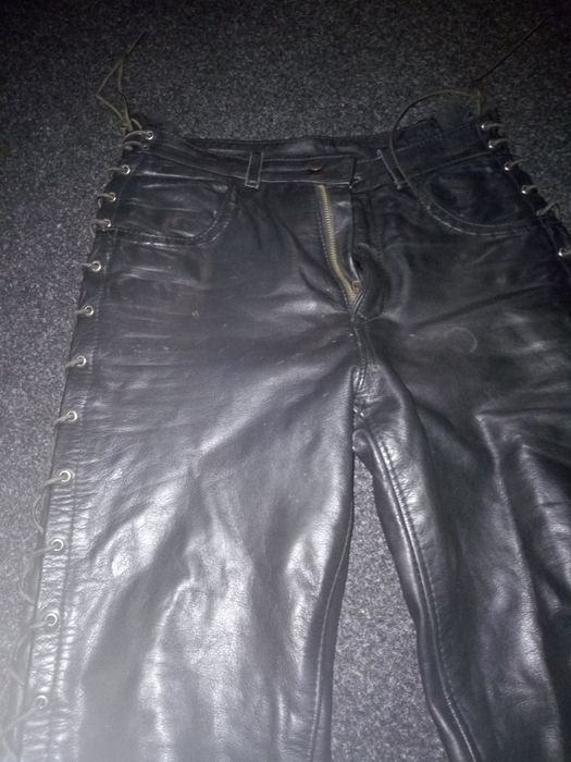 Pantaloni piele dama