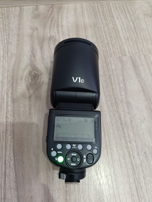 Blitz Godox V1 Canon