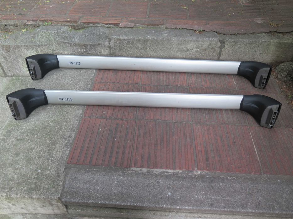 TOYOTA RAV4 след 2017,Оригинални напречни греди,thule