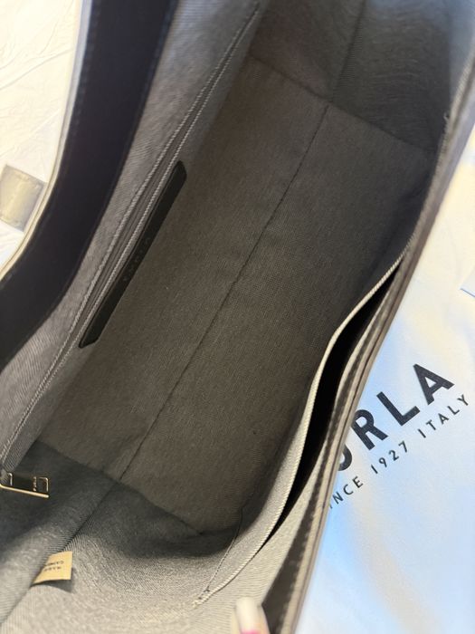 Furla Goccia M Hobo