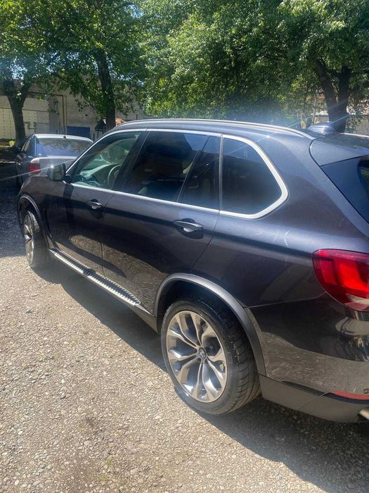 URGENT ! Vând BMW X5 3.0 Diesel