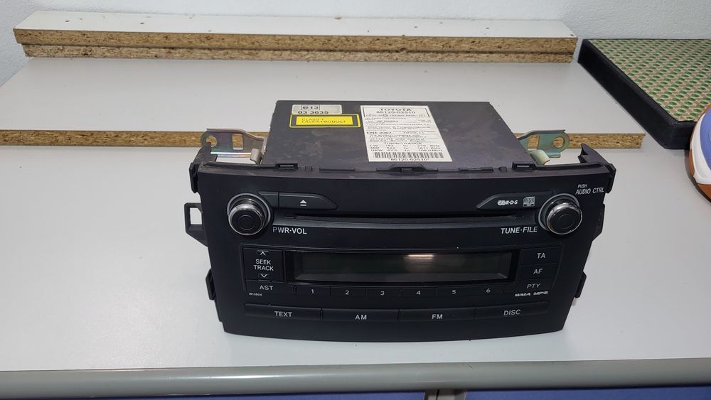 Radio CD original Toyota Auris / Corolla 2006-2012