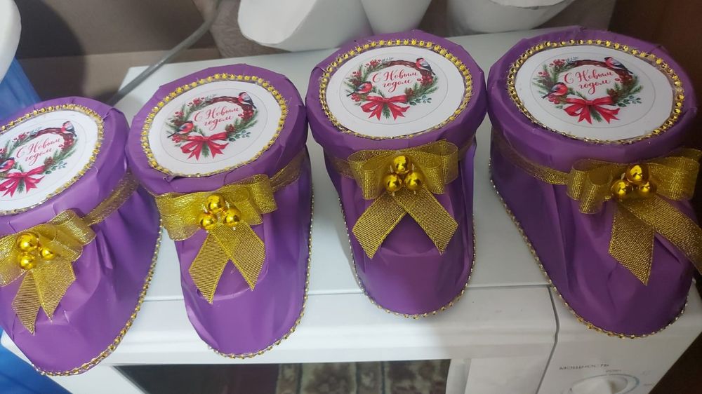 Продам новогодние подарки