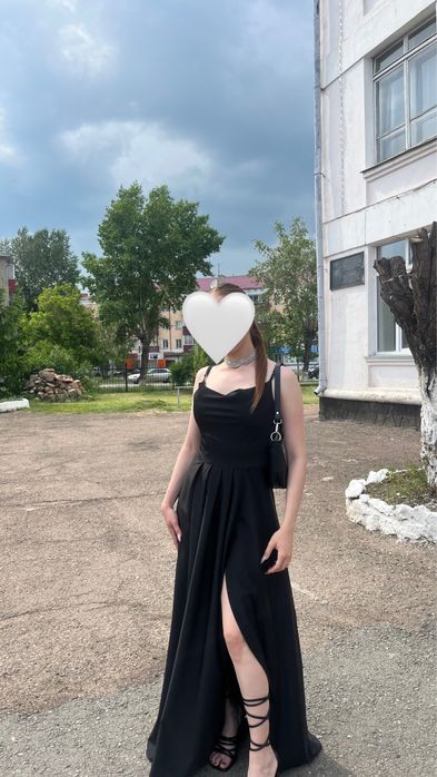 платье вечернее