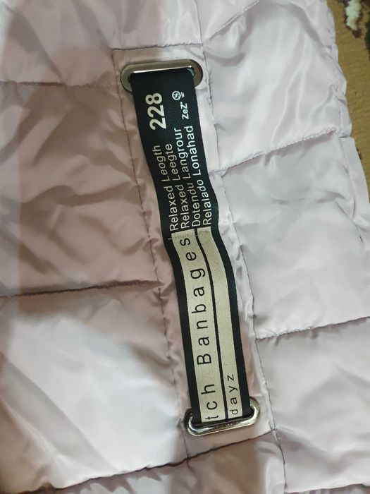 Куртка на девушку б/у