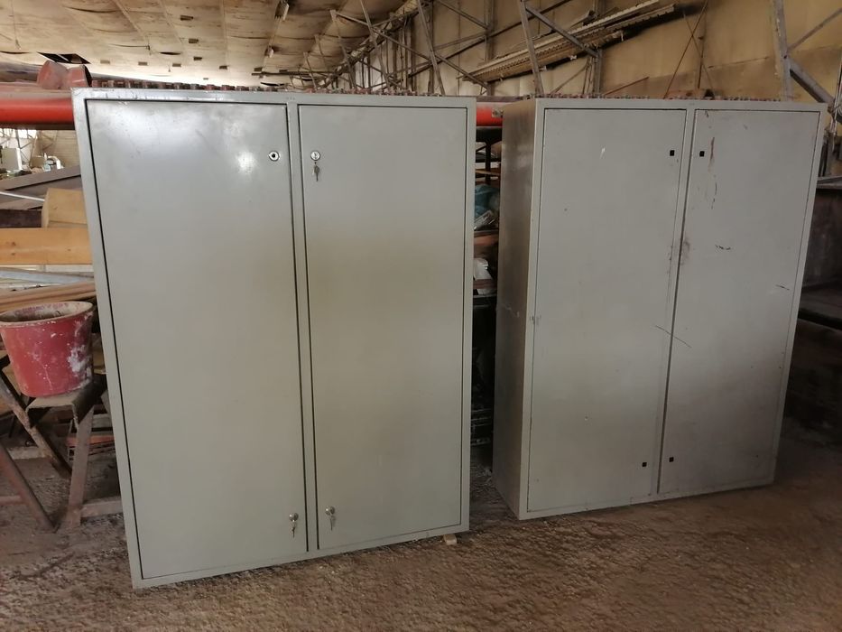 Vând dulap/dulapuri/cofret/cofrete