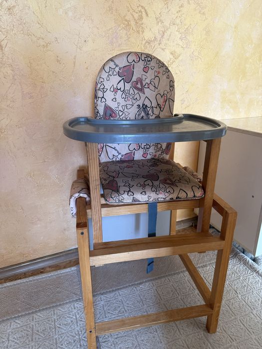 Стол для кормления