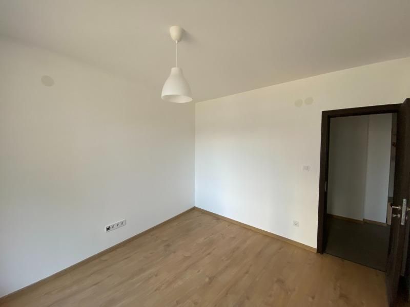 Дава се под наем Тристаен апартамент в София, Сухата река - 80 кв.м за 800 € - Снимка #7