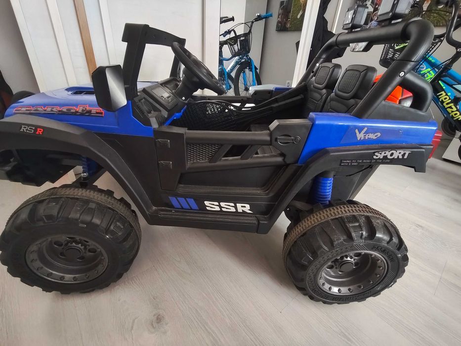 Mașina electrică pentru copii- 2 locuri
