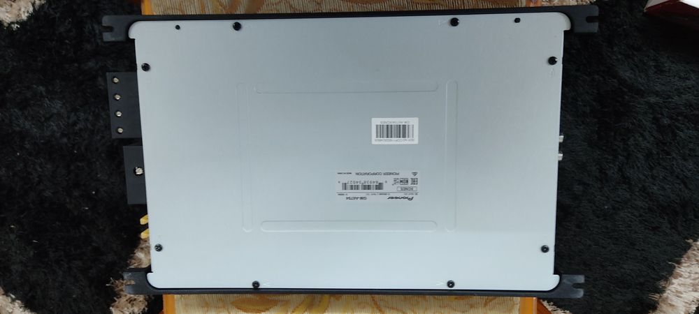 Усилитель в машину