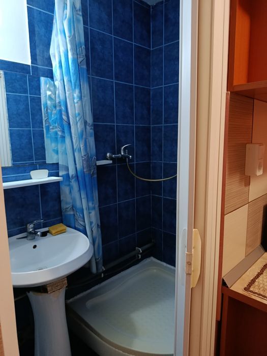 Închiriez garsonieră zonal Rogerius