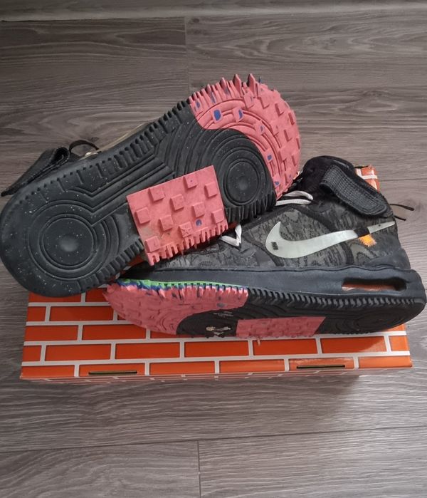 Off-White x Nike Air Force 1 Mid „Black” – 42.5