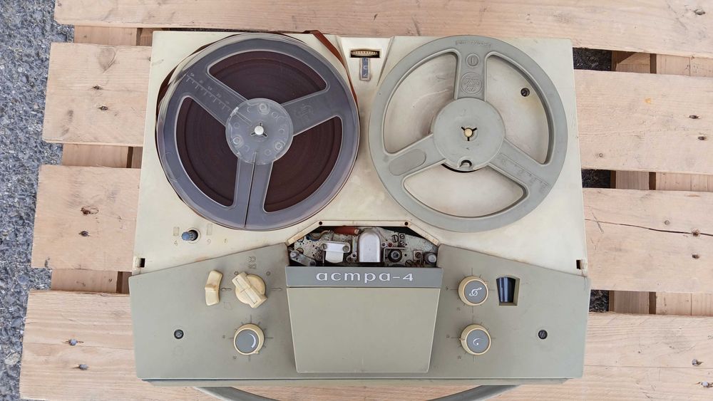 Магнетофон Астра 4