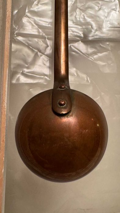 Масивен Френски меден голям черпак– кован.