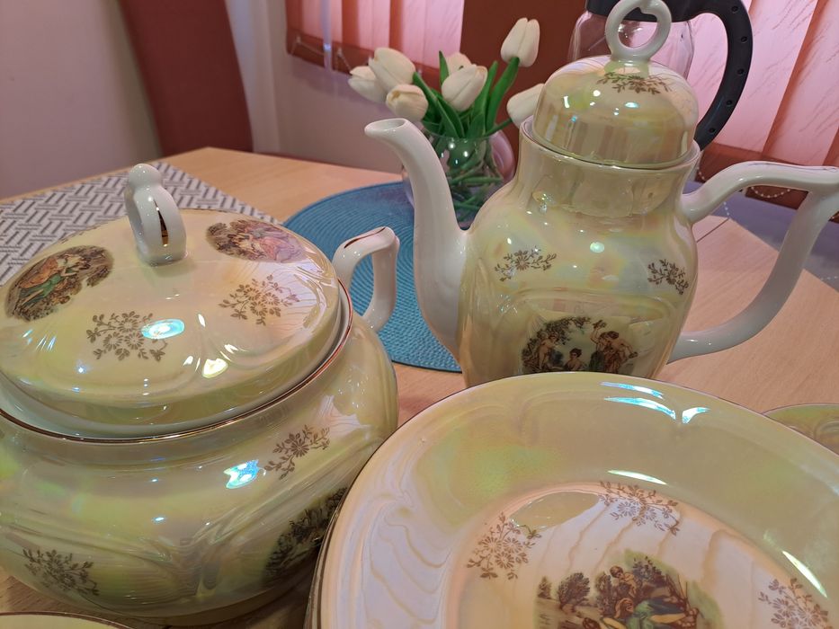 Немски сервиз за хранене