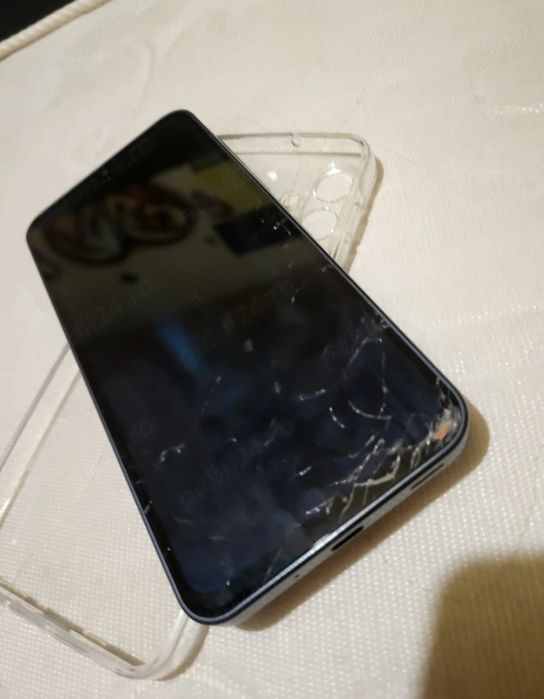 Vand samsung a16 256gb 8g ram