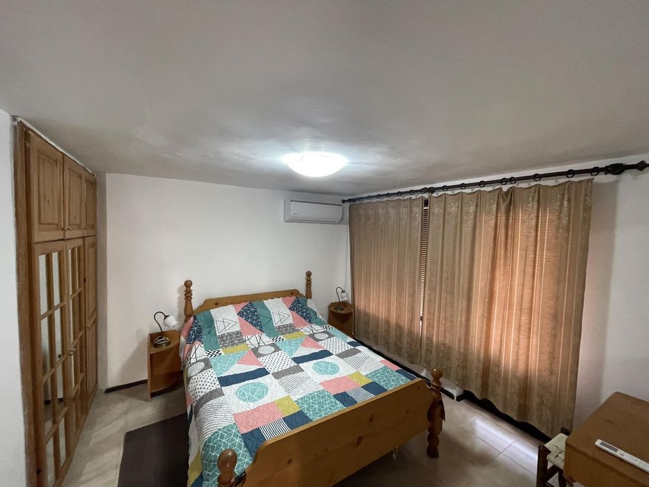 Тристаен апартамент, под наем, м-т Траката