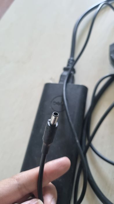 Dell XPS Zaryadnik