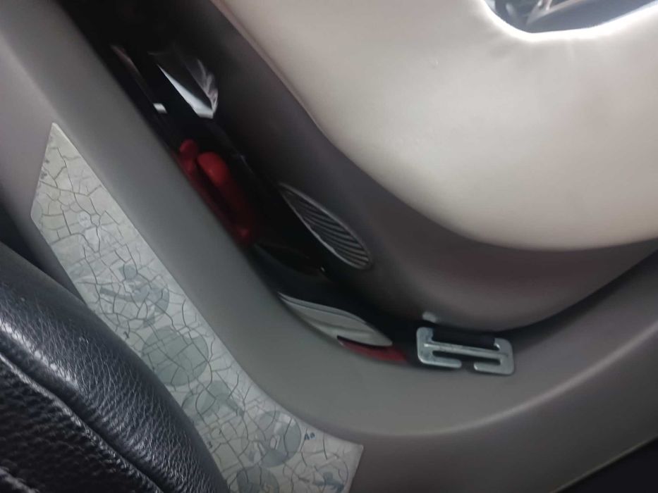 Столче за кола chicco universal 9-18 kg